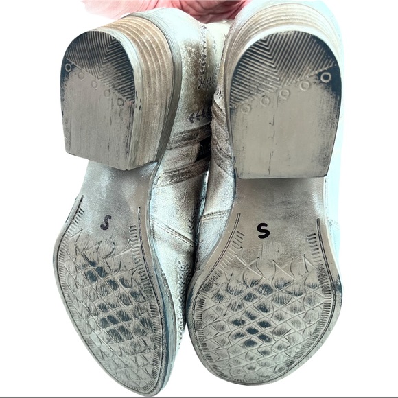 Sterling River Women's Taupe Embroidered R-Toe Boot 7.5 - Picture 10 of 10